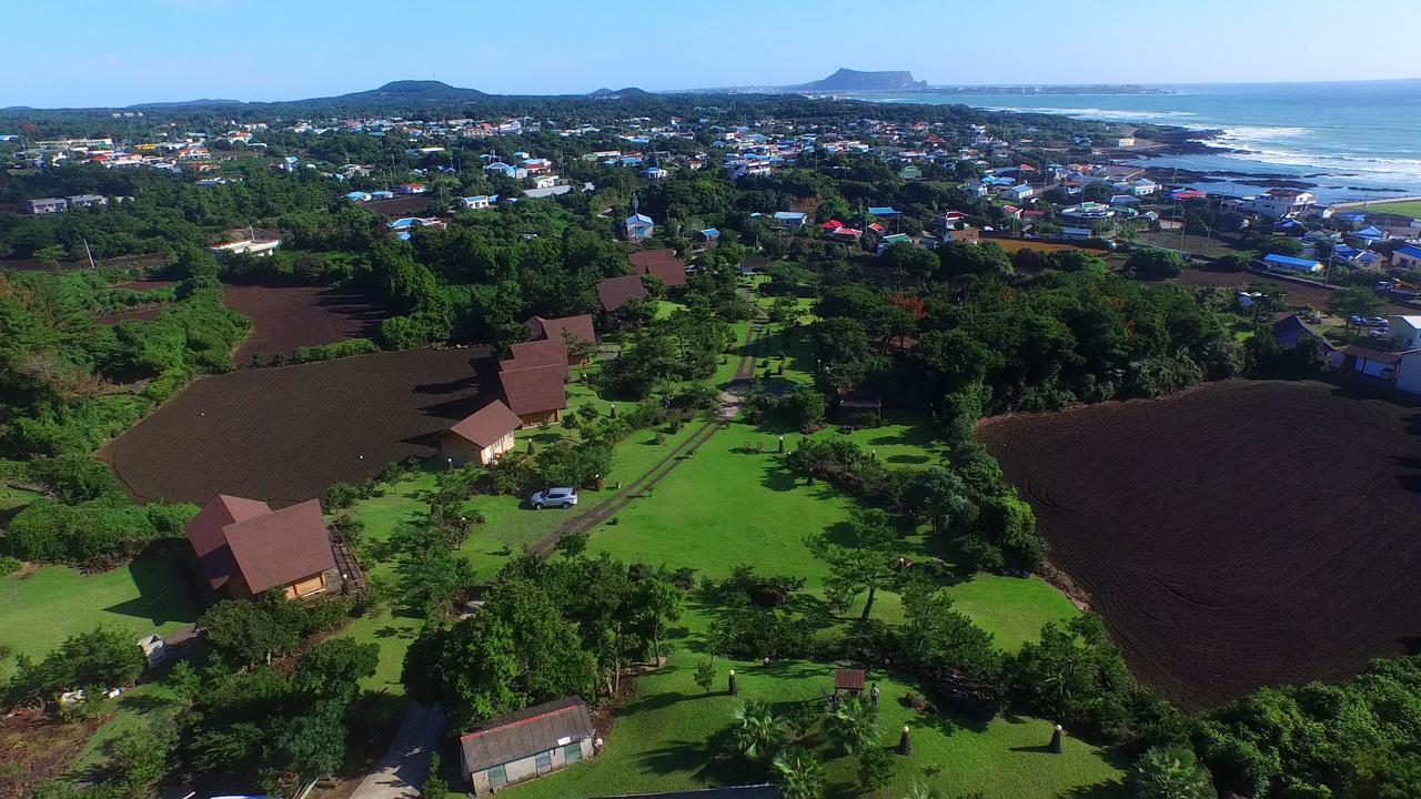Jeju Bille Log Pension Seogwipo Exteriör bild