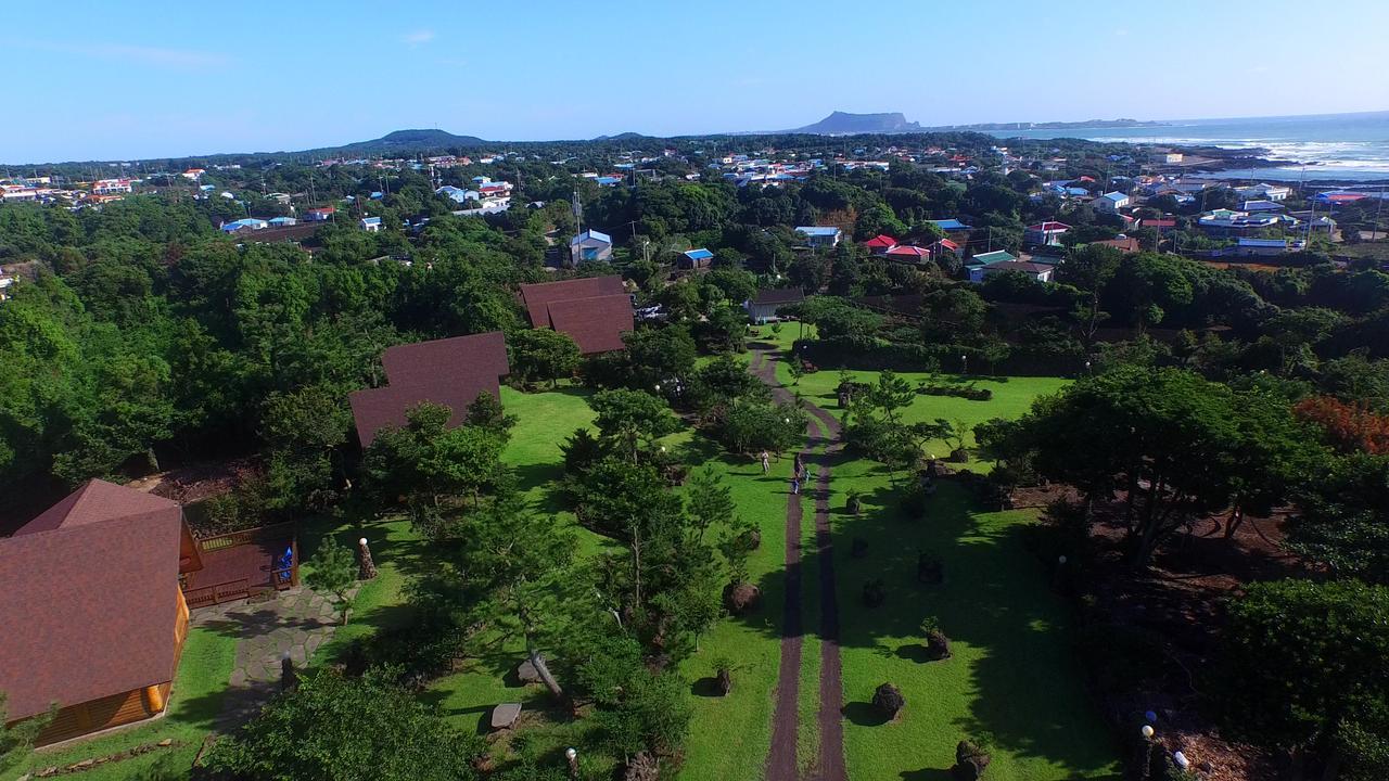 Jeju Bille Log Pension Seogwipo Exteriör bild